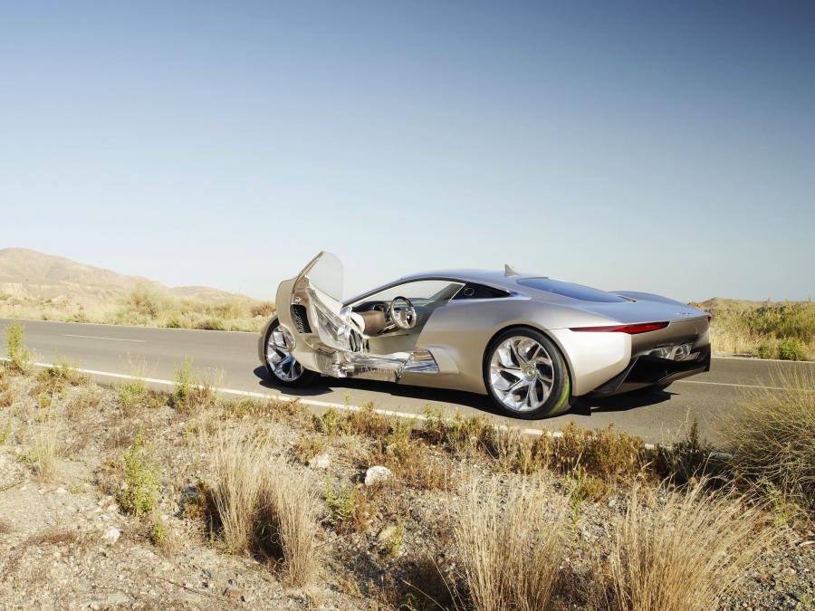  Jaguar C-X75 Concept 2010 года  (фото 53 из 126)